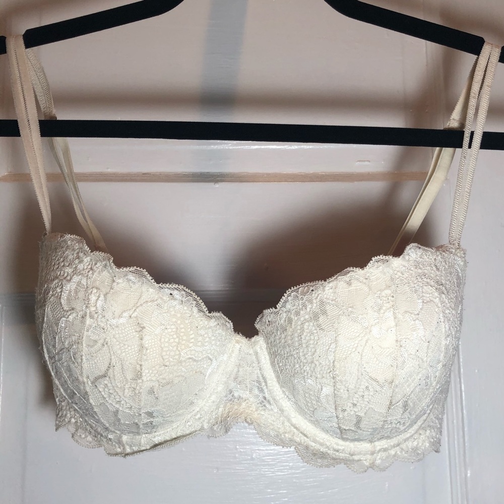 Victoria’s Secret Lacy Bra